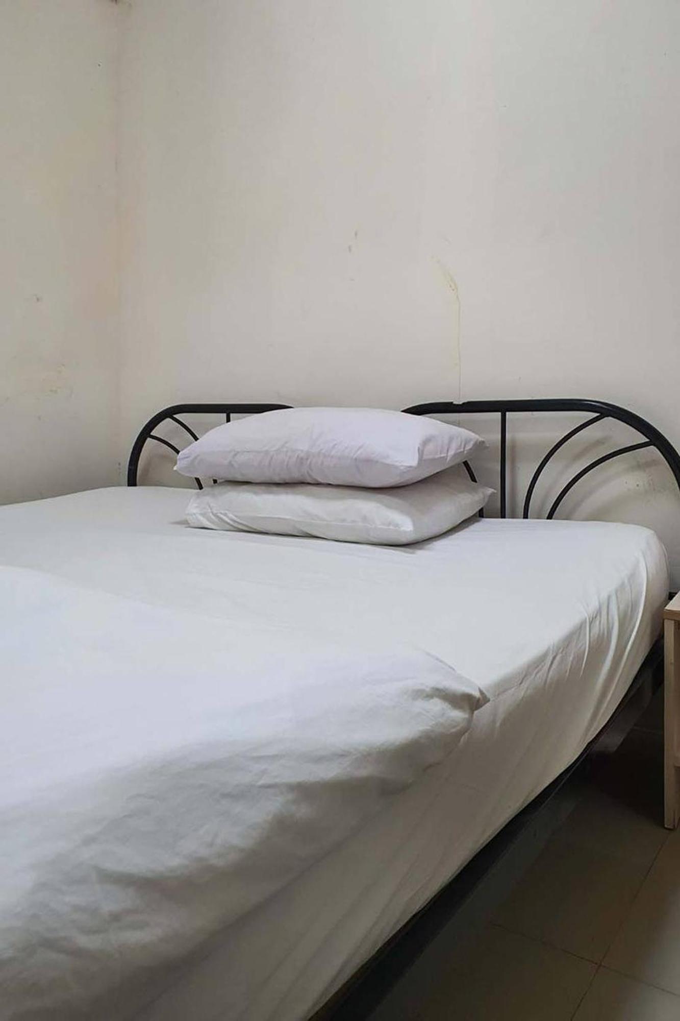Freesia Saladaeng Silom Apartments Бангкок Екстер'єр фото
